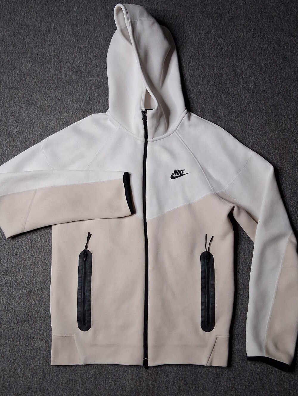 Nike Tech Fleece Windrunner Full-Zip Hoodie Sail Light Bone Women's S